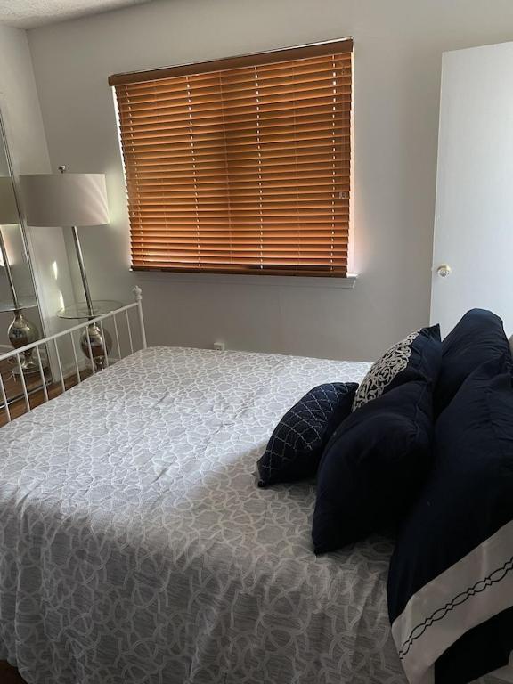 Cozy 2 Bedroom, Minutes From Capitol Hill วอชิงตัน ภายนอก รูปภาพ